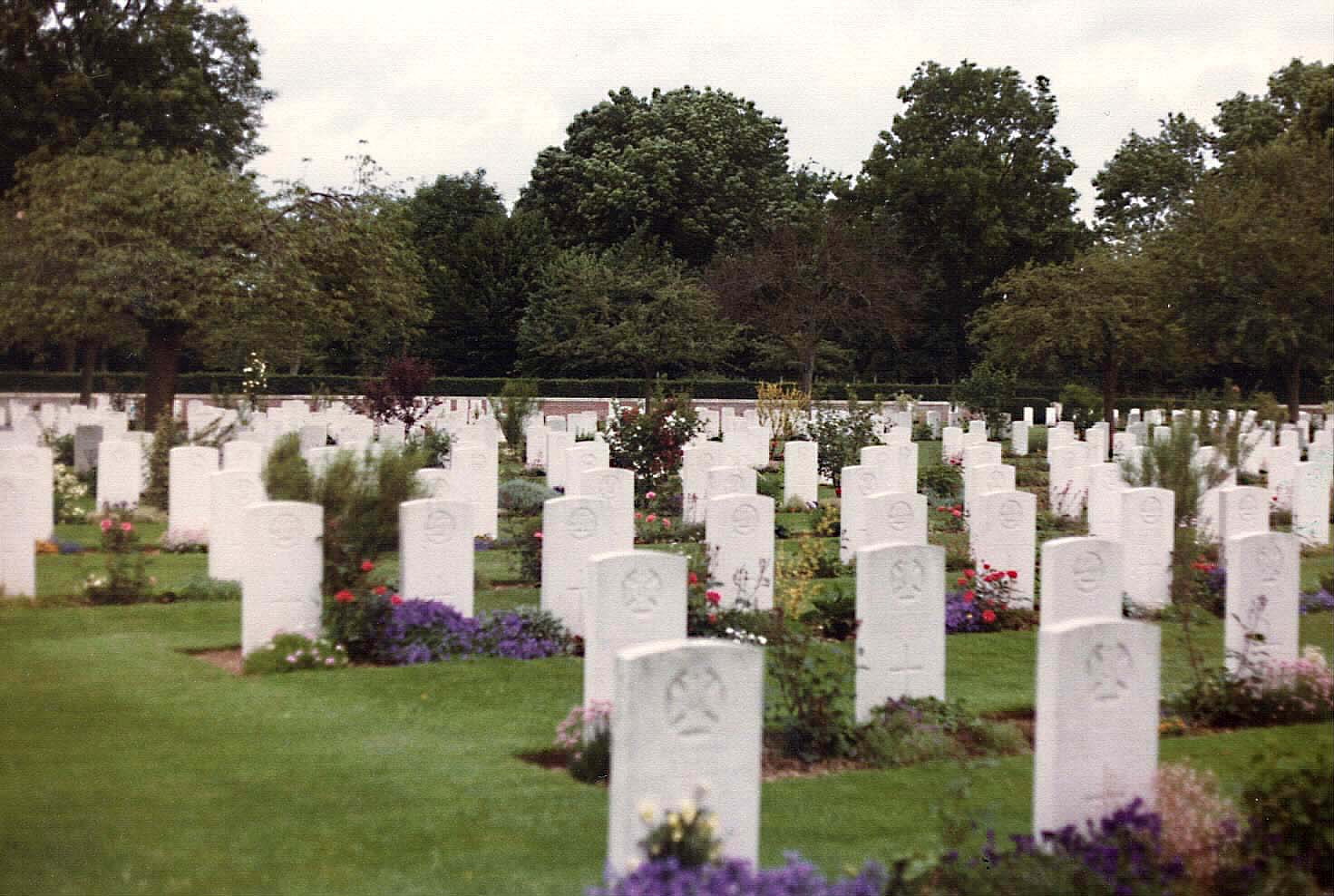 Hebuterne Military Cemetery