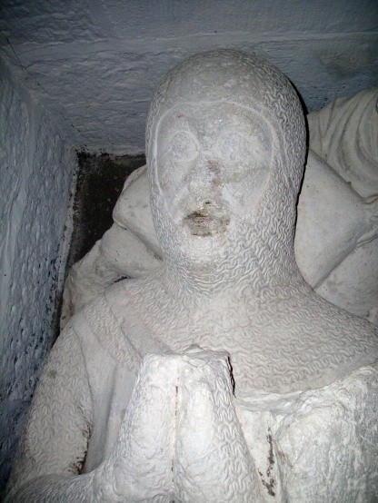 Effigy on tomb of Peter de Middleton