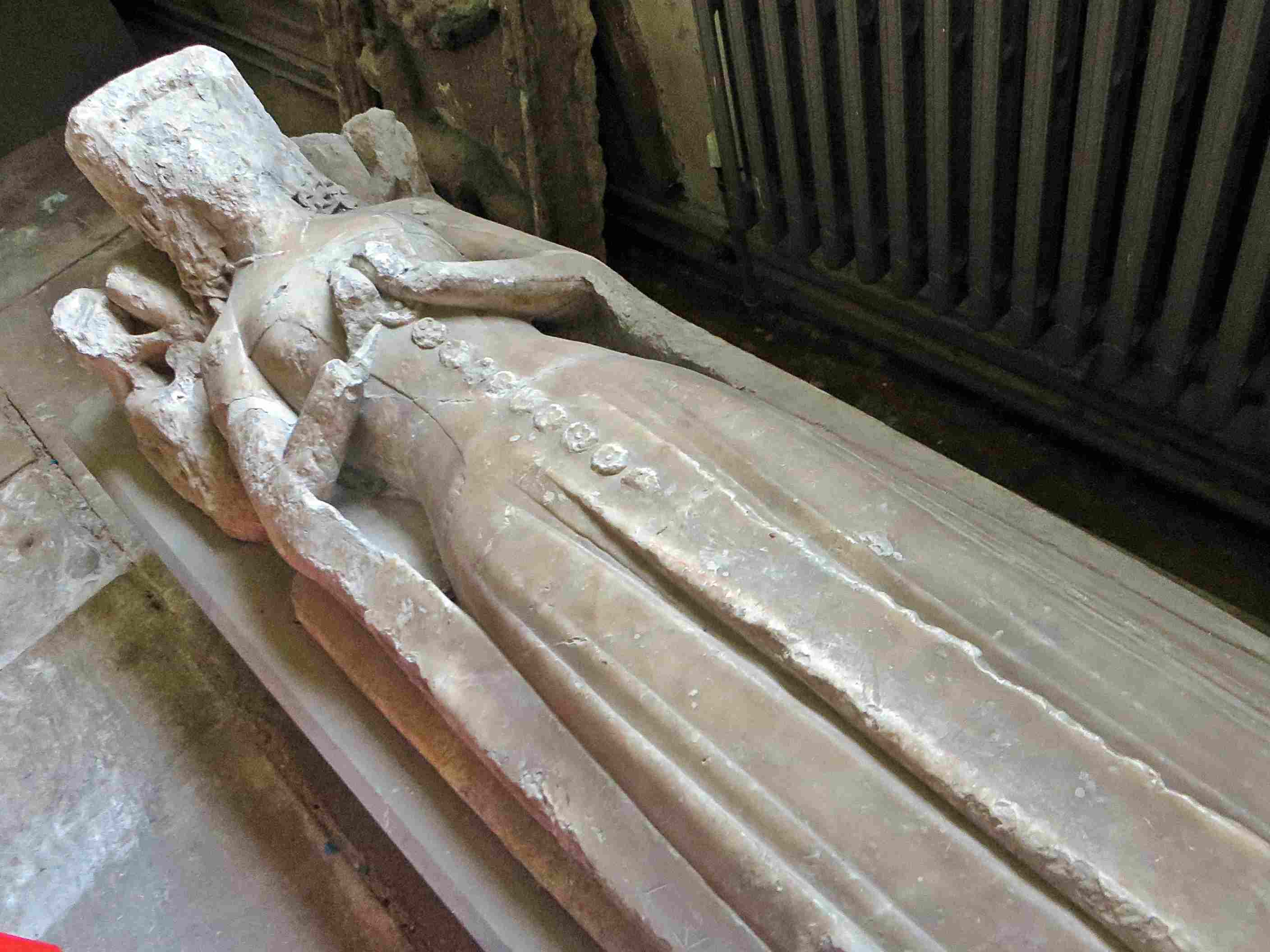 Effigy of the lady a 14th century knight in Tuxford